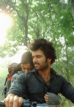 താന്തോന്നിയുടെ തുമ്പിപെണ്ണ്🩶